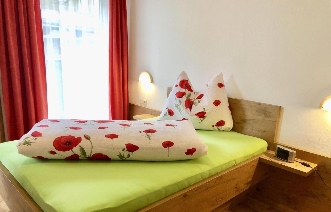 Pension Heidelberg - Fam Fuchs Хопфгартен-им-Бриксенталь Экстерьер фото